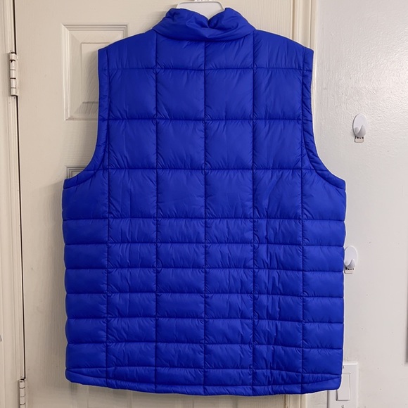 Under Armour Men’s Puffer Vest Jacket - Picture 6 of 9